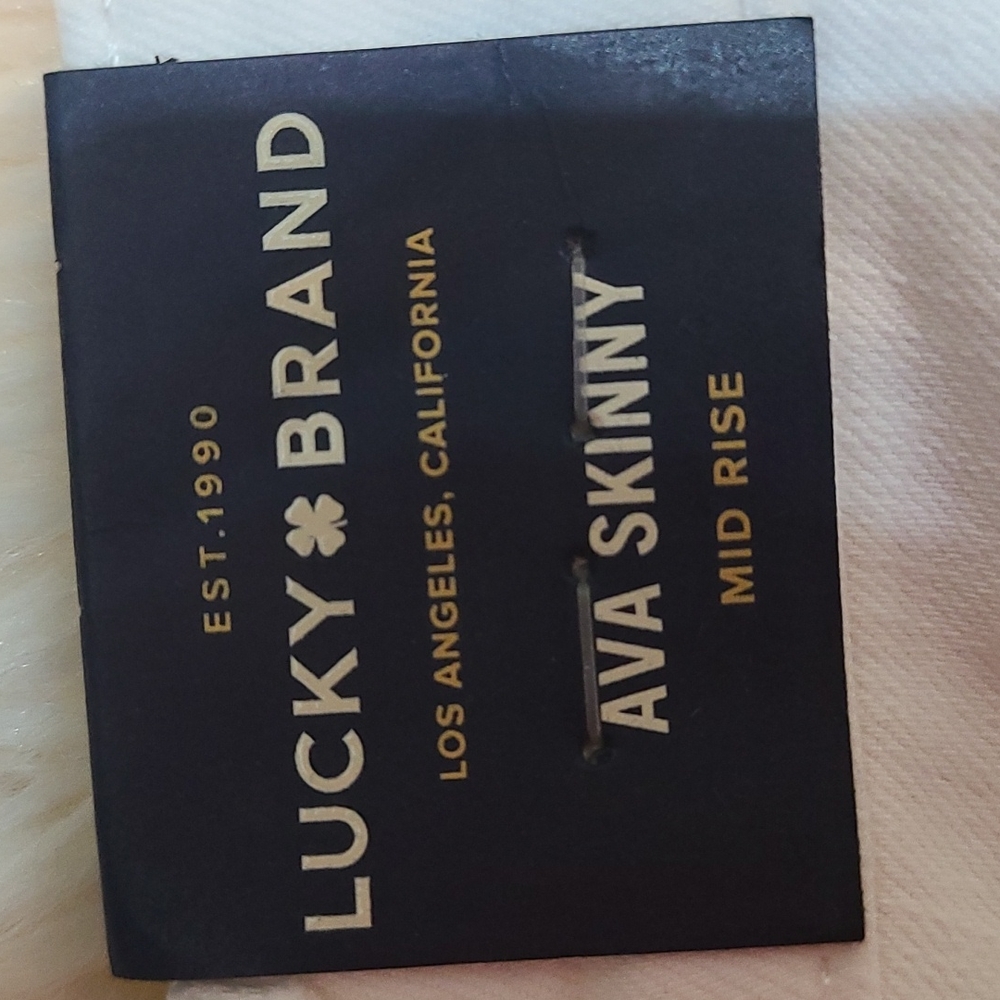 Lucky Brand Jeans - Picture 5 of 5